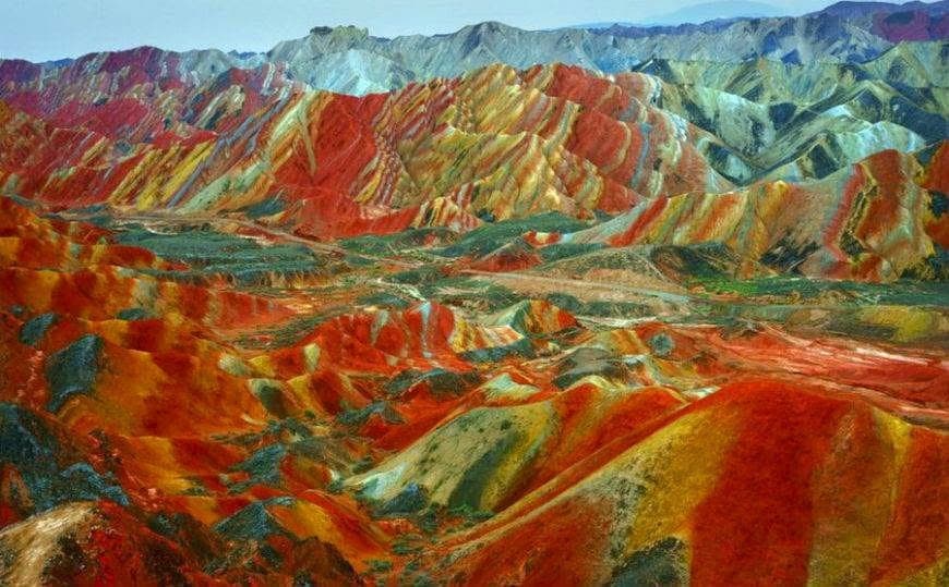 الجبال الملونة من "دانكسيا" في الصين
