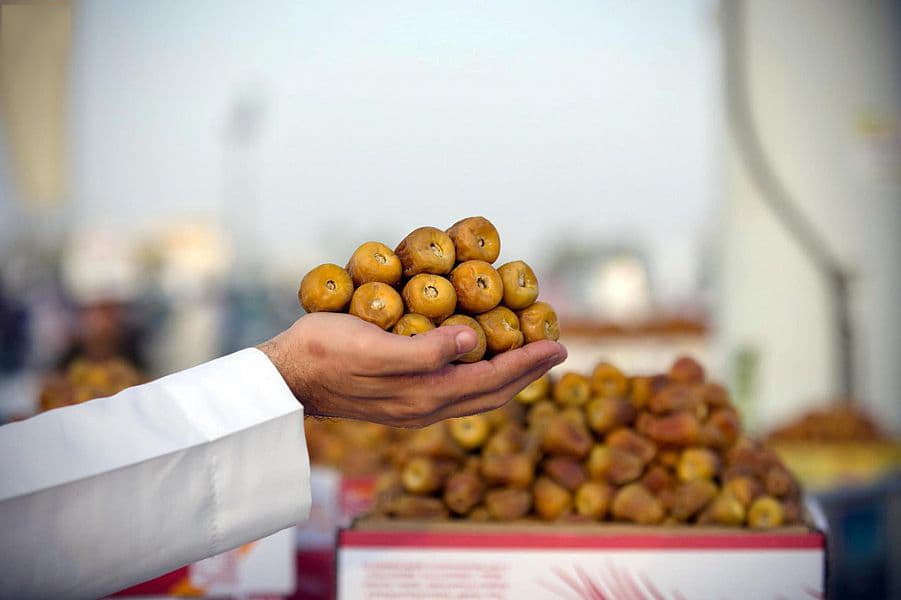 موسم عنيزة الدولي للتمور