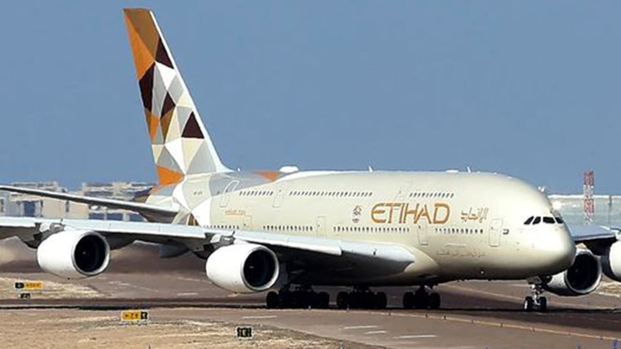 الاتحاد للطيران تحصد 6 جوائز عالمية تقديراً لتميزها في قطاع السفر والطيران