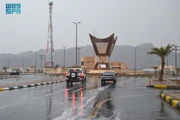 حائل تستقبل زخات من المطر إيذاءً بدخول موسم الشتاء