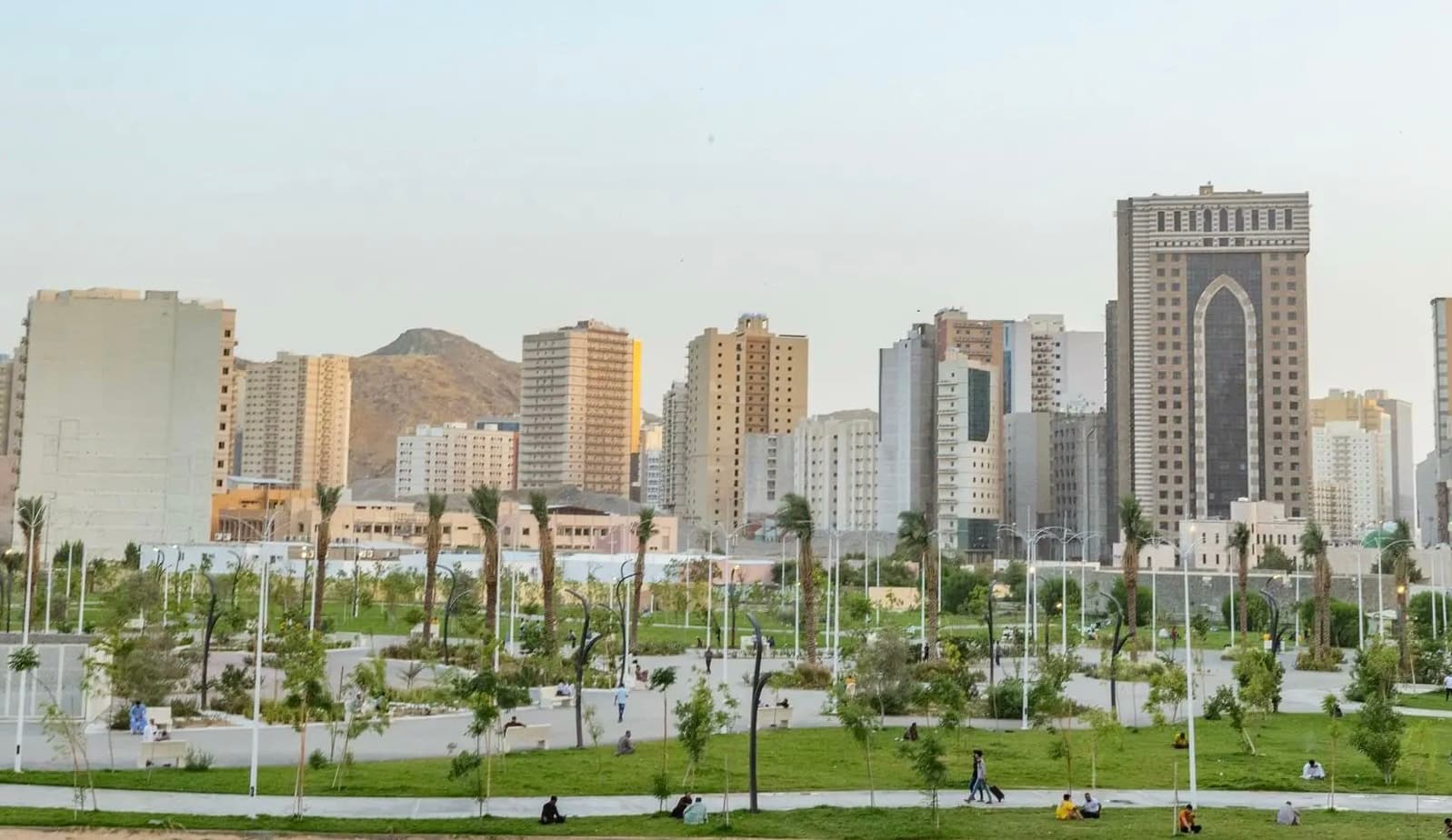 أمانة العاصمة المقدسة تُعيد تأهيل حديقة المسفلة بمكة المكرمة