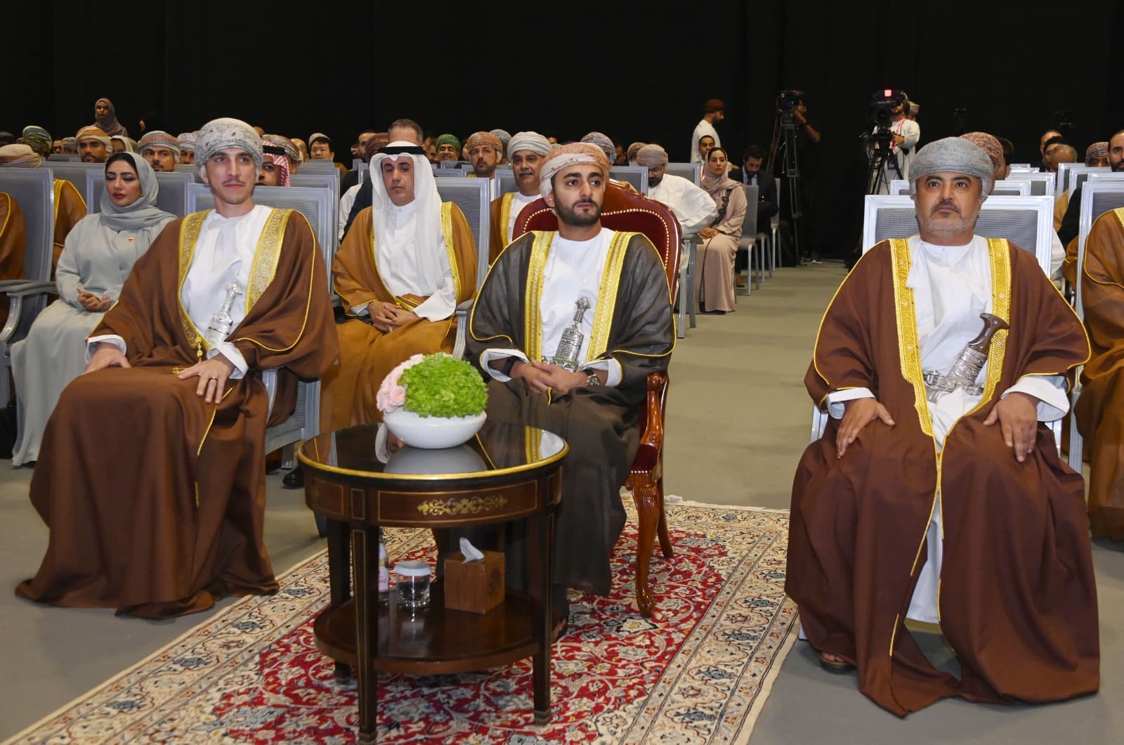 انطلاق النسخة الـ 33 من فعاليات معرض "كومكس 2024" التقني بمسقط