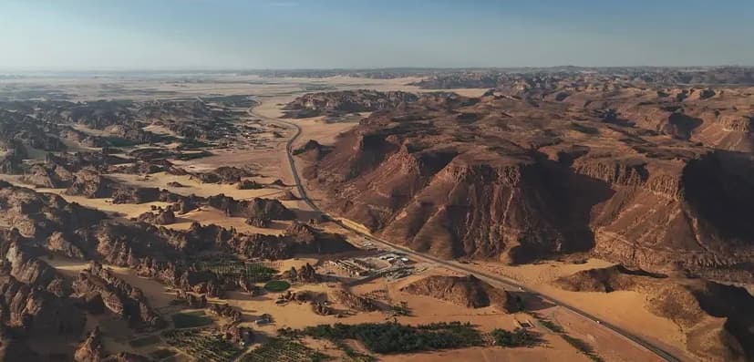 قرية "قاع الحاج" بمحافظة العُلا.. إحدى أهم ‎محطات قوافل الحجيج قديمًا