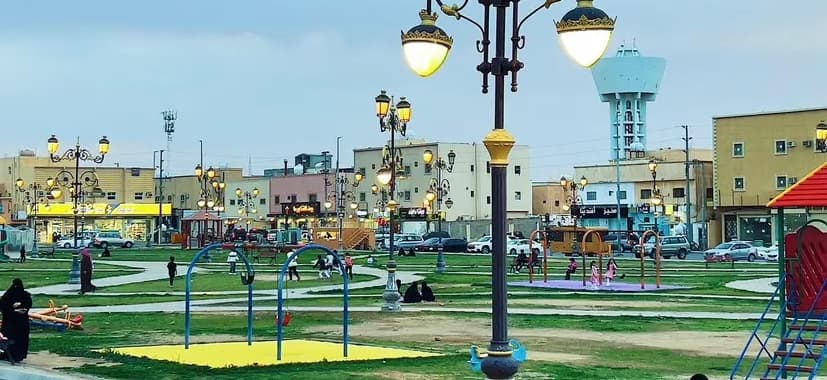 حدائق ومتنزهات ومضامير "رفحاء" تجذب الأهالي في أوقات المساء