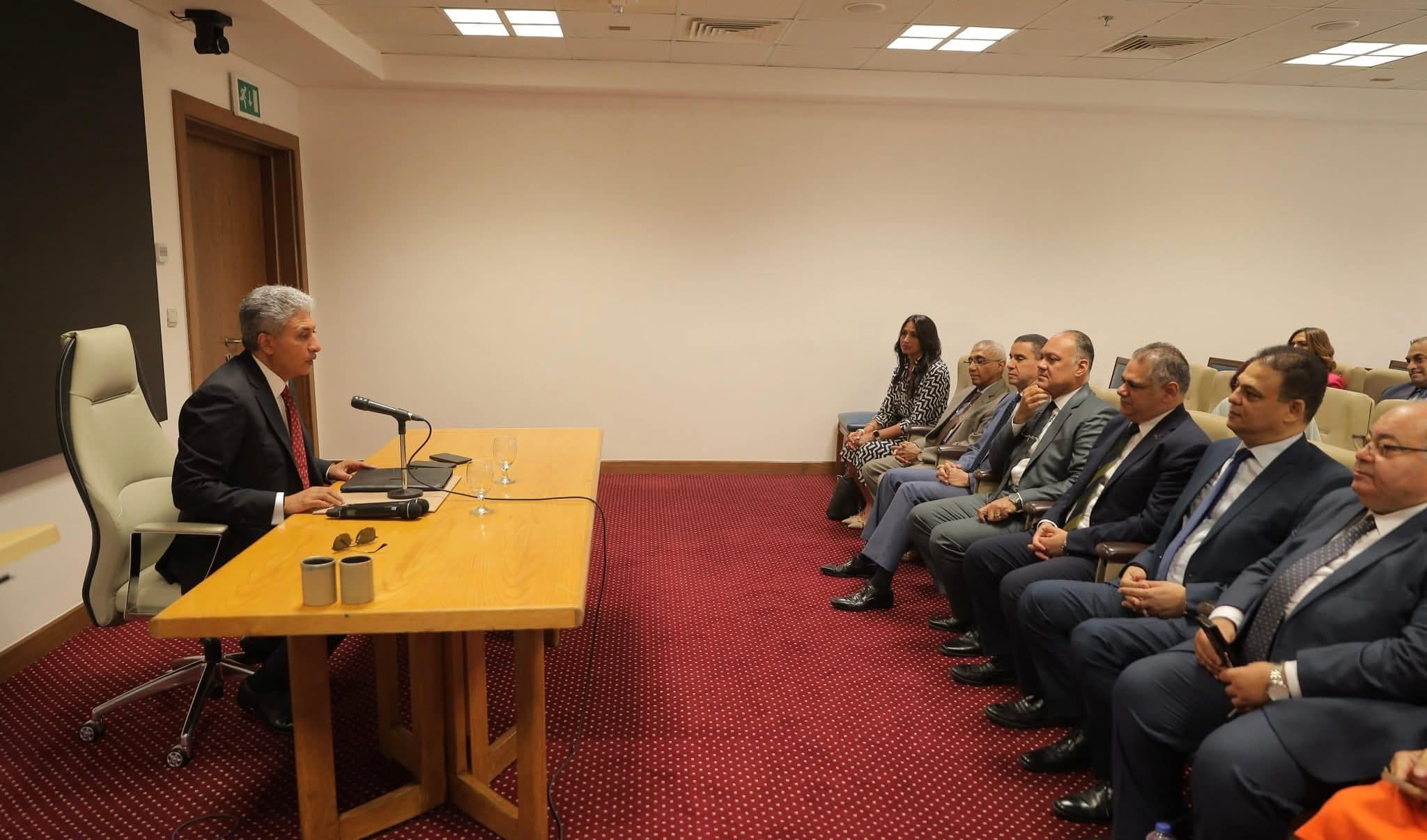 وزير السياحة المصري  يلتقي  20 سفير وقنصل عام من الموفدين لتمثيل الدولة المصرية بالخارج
