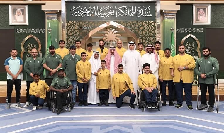 السفير الحصيني يستقبل بعثة نادي ذوي الاعاقة بالقصيم