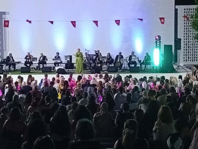 نبض الطرب في ليل "الزهراء": محرزية الطويل تعيد صياغة المشهد الثقافي في بن عروس