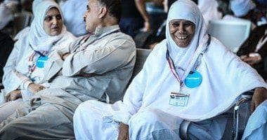 موسم الحج على صفيح ساخن .. تأخر سفر لجان وزارة السياحة لمعاينة سكن الحجاج يربك الشركات