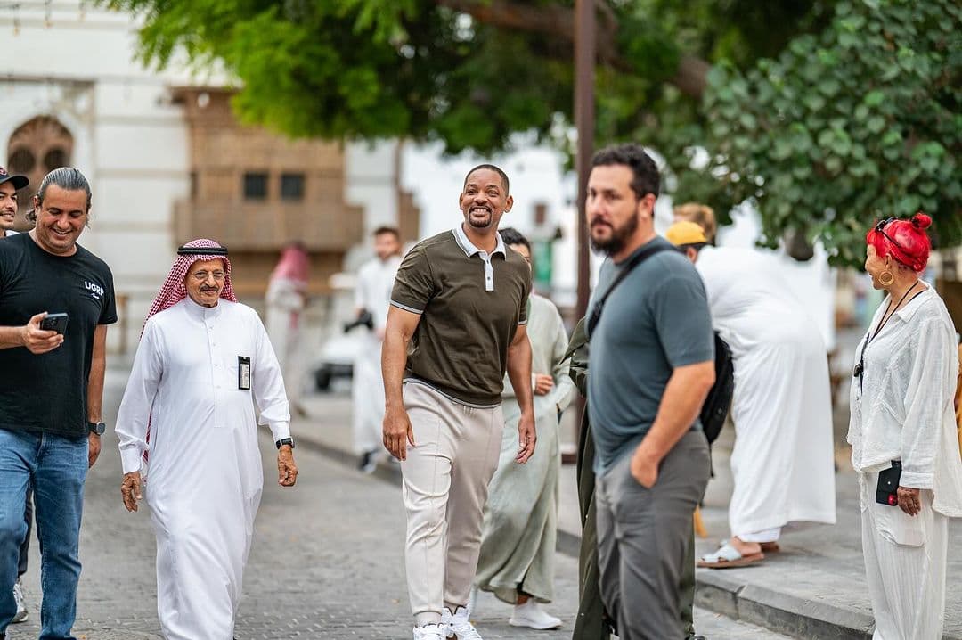 نجوم الفن يكتشفون جغرافيا المملكة برحلات سياحية مبهرة