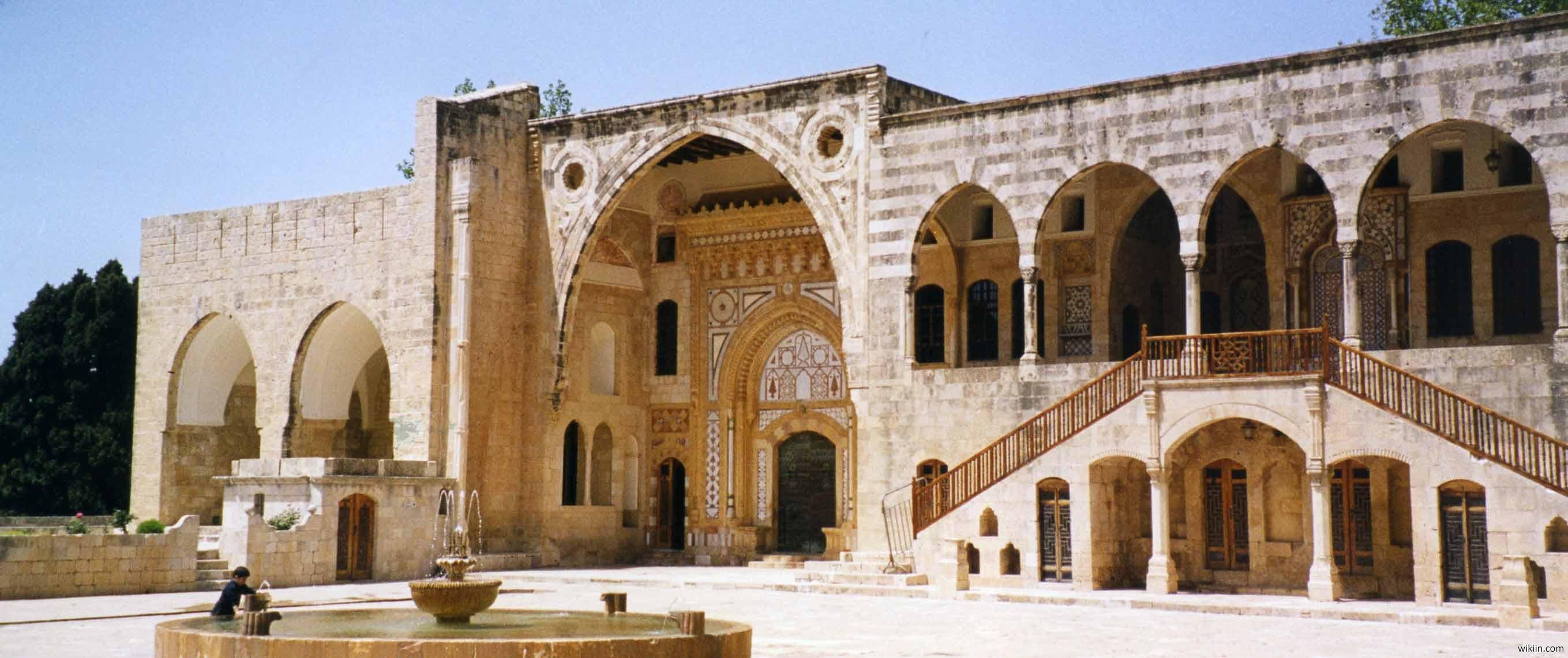 افضل مواقع الجذب السياحي في "لبنان"