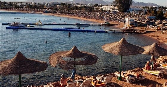 استضافة متضررى السياحة التركية داخل الفنادق المصرية "مجانا"