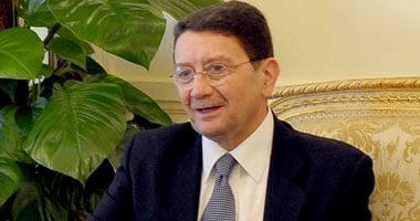 "طالب الرفاعى" .. للسياحة دورا مهما فى دعم المصالحات والسلام