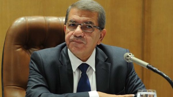 "عمرو الجارحى" .. "النقد الدولي" يعتمد قرض الـ12 مليار دولار لمصر غدًا | مجلة السياحة العربية