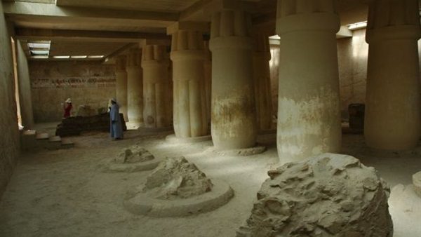 اكتشاف مدينة فرعونية كاملة على ضفاف النيل بـ"سوهاج" | مجلة السياحة العربية