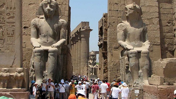 "خبير سياحي" إشغالات الأقصر في الكريسماس 40% | مجلة السياحة العربية