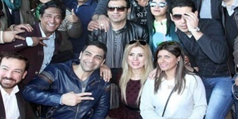 نجوم الفن يصلون الكويت لحضور حفل تنشيط السياحة المصرية | مجلة السياحة العربية