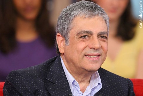 "إنريكو ماسياس" يحيي حفلا في الإسكندرية لتنشيط السياحة | مجلة السياحة العربية