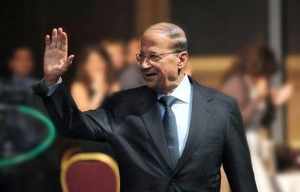 لتاريخه في دعم سيادة لبنان وقضايا السلام المنتدى العربي العالمي للسلام يمنح الرئيس اللبناني  ميشال عون وسام السلام لـ2017 | مجلة السياحة العربية