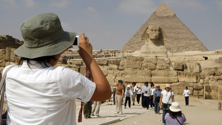 ضوابط جديدة لجلب السياح العراقيين إلى مصر | مجلة السياحة العربية
