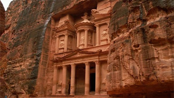 انضمام "البترا" الأردنية لشبكة مدن السياحة العالمية | مجلة السياحة العربية