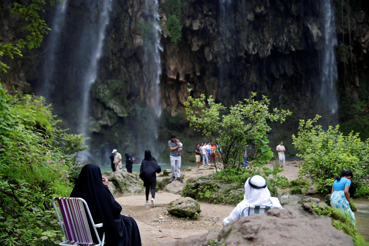 عُمان تطلق التأشيرة الإلكترونية لجذب السياحة الأجنبية | مجلة السياحة العربية
