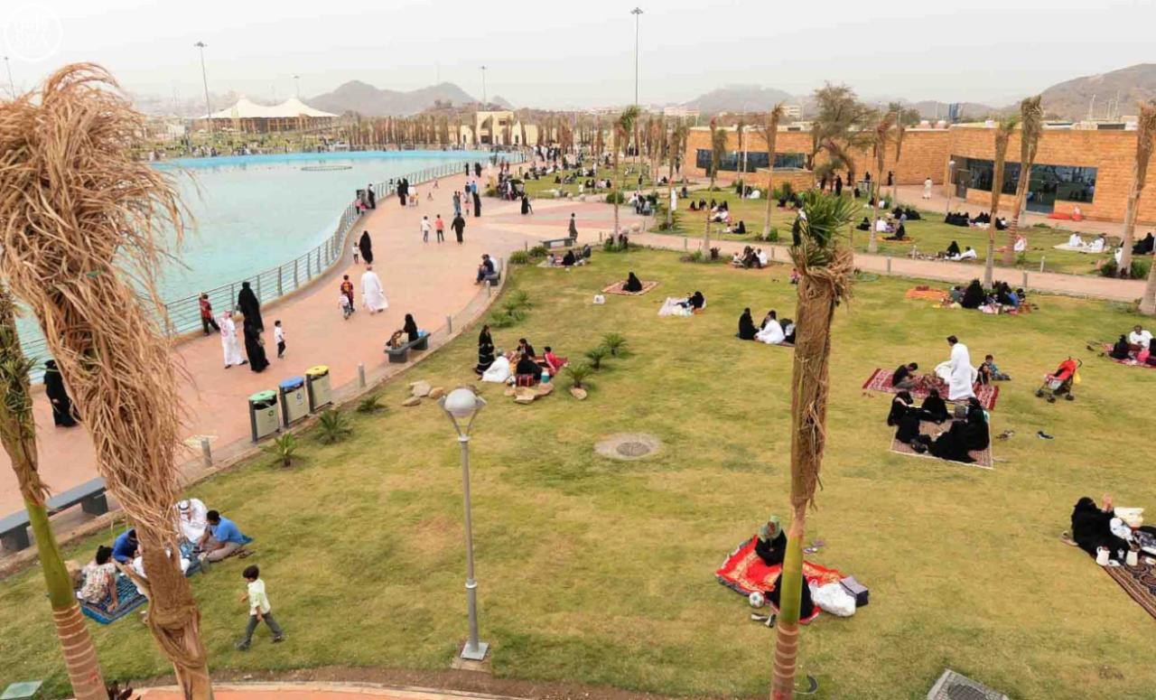 السعودية تحصد 80 مليار دولار من السياحة بحلول 2026 | مجلة السياحة العربية