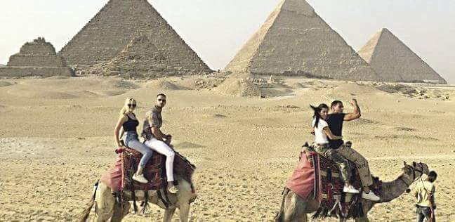 * مصر جذبت مشاهير العالم بجمالها لزيارتها منذ بداية العام الحالى 2017 | مجلة السياحة العربية