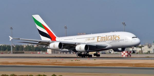 طيران الإمارات تحتفل بالطائرة الـ 100 طراز A380 بأسعار تذاكر خاصة للمصريين | مجلة السياحة العربية