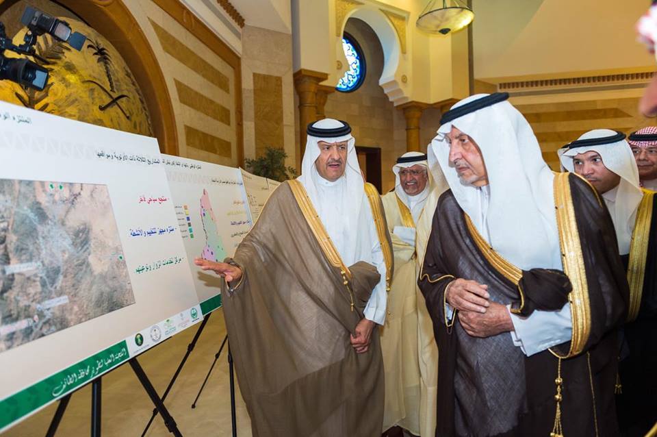ضمن مشاريع شراكة هيئة السياحة مع وزارة الشؤون البلدية والقروية لتطوير المحور السياحي (الهدا الشفا) | مجلة السياحة العربية