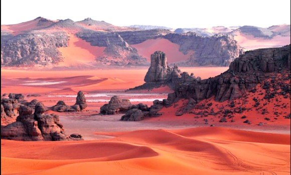 بذل مزيد من الجهود لاستغلال أمثل للقدرات السياحية الجزائرية | مجلة السياحة العربية