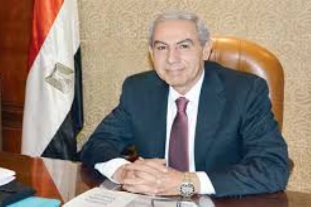 "طارق قابيل" مصر تبحث التعاون مع اليونان في مجالات السياحة والملاحة والمزارع السمكية | مجلة السياحة العربية