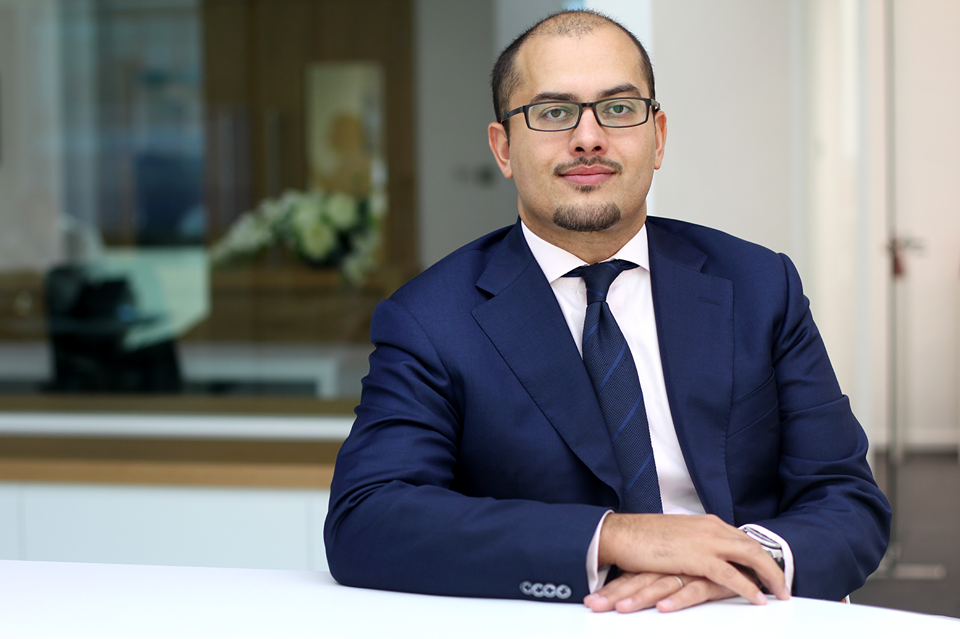 "رشيد الطيب" نائب رئيس لدى بوز ألن هاملتون .. تحديات المملكة العربية السعودية في توجّهها نحو فتح قطاع السياحة | مجلة السياحة العربية
