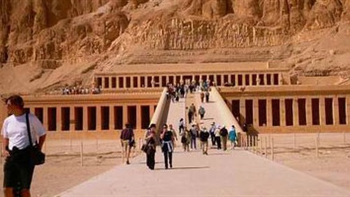 أعياد "الكريسماس" تنعش السياحة في الأقصر | مجلة السياحة العربية