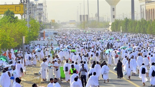 السياحة تشرف على سفر 5 وعاظ لتقديم الفتوى للحجاج بالسعودية | مجلة السياحة العربية
