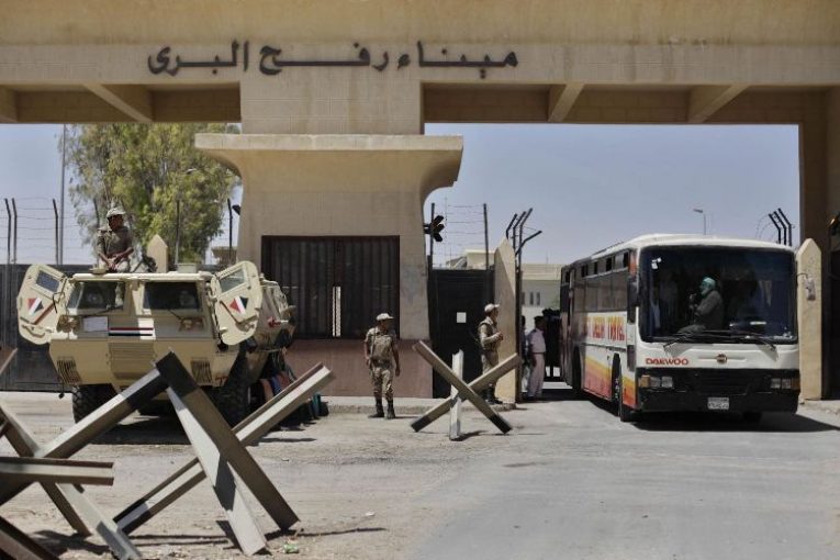 "مصر" فتح معبر رفح البري لعودة الحجاج الفلسطينيين | مجلة السياحة العربية