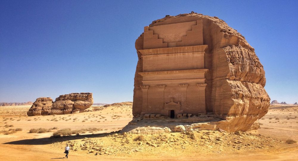 "خبراء سياحيين" 50% من سياح السعودية خليجيون | مجلة السياحة العربية