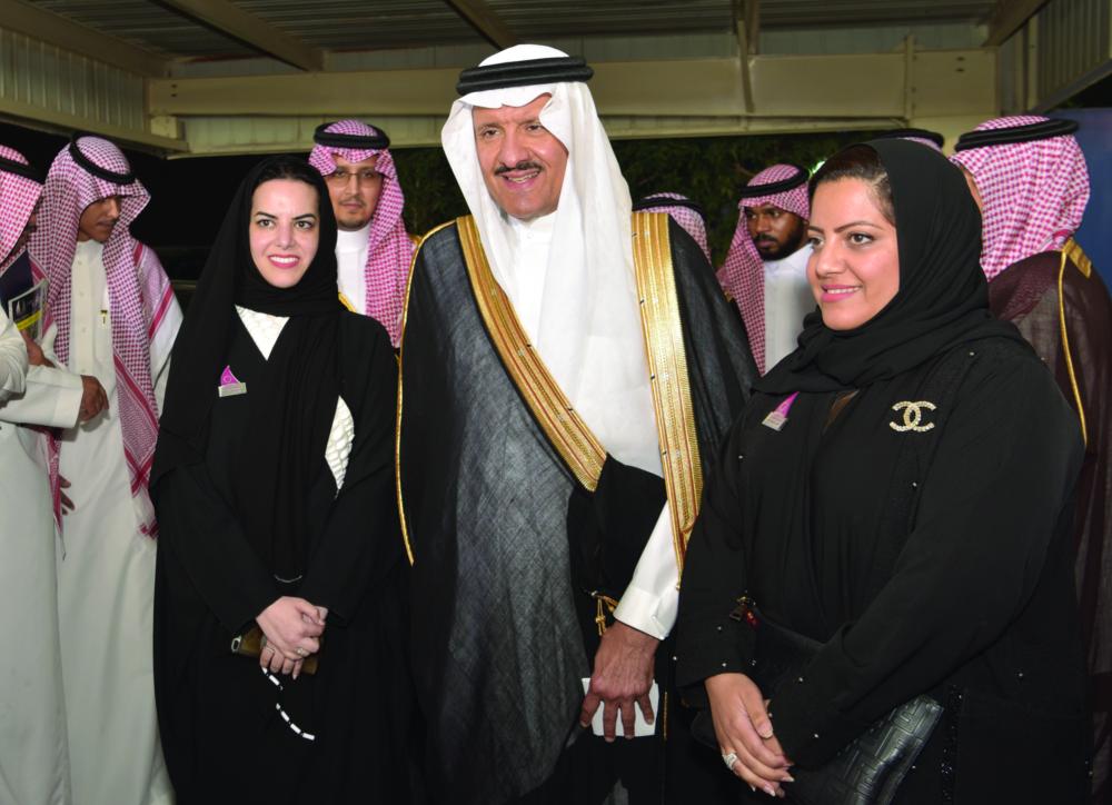 "سلطان بن سلمان" السياحة رافعة للاقتصاد وتنويع مصادر الدخل | مجلة السياحة العربية