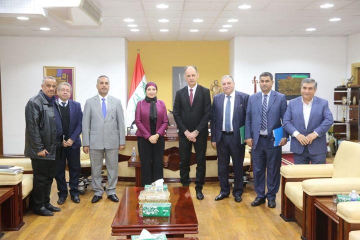 الحمداني يوجه بتشكيل لجان مشتركة مع امانة بغداد لاعادة تأهيل الابنية التراثية في شارع الرشيد ببغداد | مجلة السياحة العربية .. #السياحة_العربية