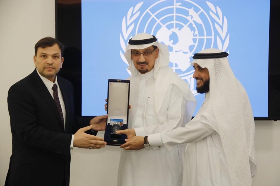 الشاعر * ضياء خوجة * سفيرا للنوايا الحسنة والسلام.. وعضوا دائما بالفيدرالية العالمية لأصدقاء الأمم المتحدة