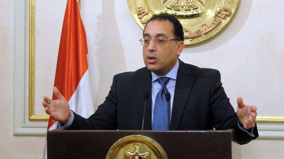 " تحت إشراف "السياحة" .. مدبولي يصدر قرارا بتدشين "بوابة العمرة"