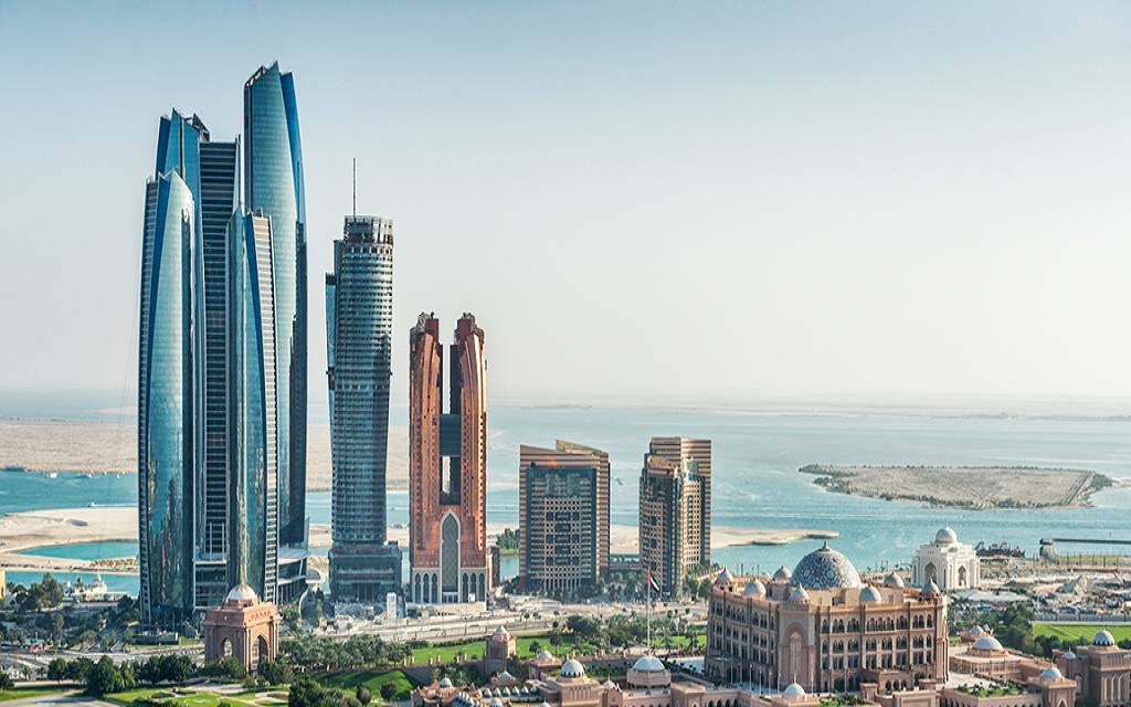 أبوظبي تتصدر قائمة أفضل وجهات السياحة في الشرق الأوسط