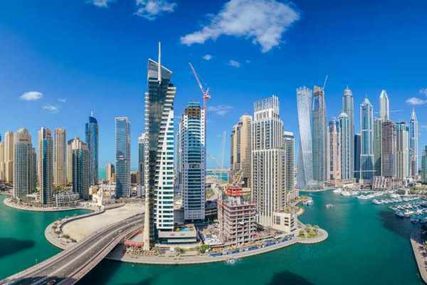 %4 نموا بقطاع السياحة في أبوظبي ودبي خلال 9 أشهر