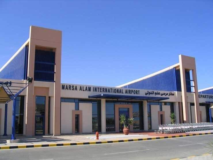 وصول 142 من المصريين العالقين في فرنسا إلى مطار مرسي علم