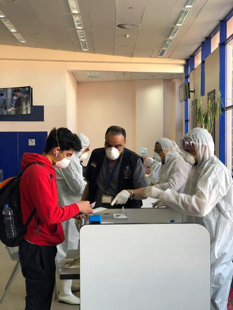 "اليوم": مطار مرسى علم يستقبل المصريين العالقيين في لبنان