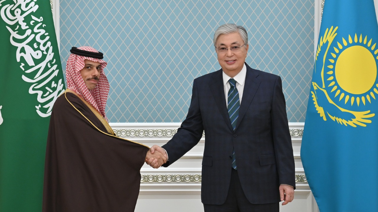 لقاء الرئيس الكازخي مع وزير الخارجية السعودي يعزز التعاون السياسي والاقتصادي والثقافي والإنساني