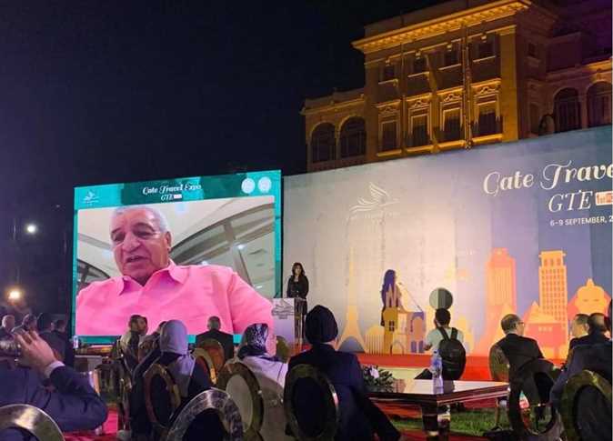 "زاهي حواس" سعيد بالمشاركة في GTE2022 والترويج للسياحة والآثار بمصر