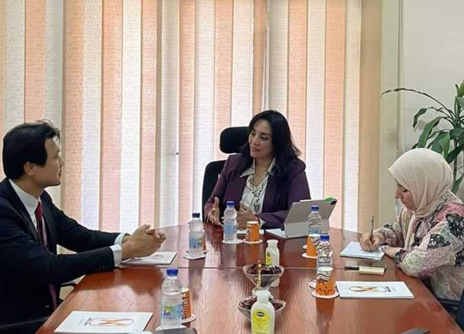 "السياحة" تبحث دعوة عدد من المشاهير والمؤثرين والمدونين من كوريا الجنوبية لزيارة مص