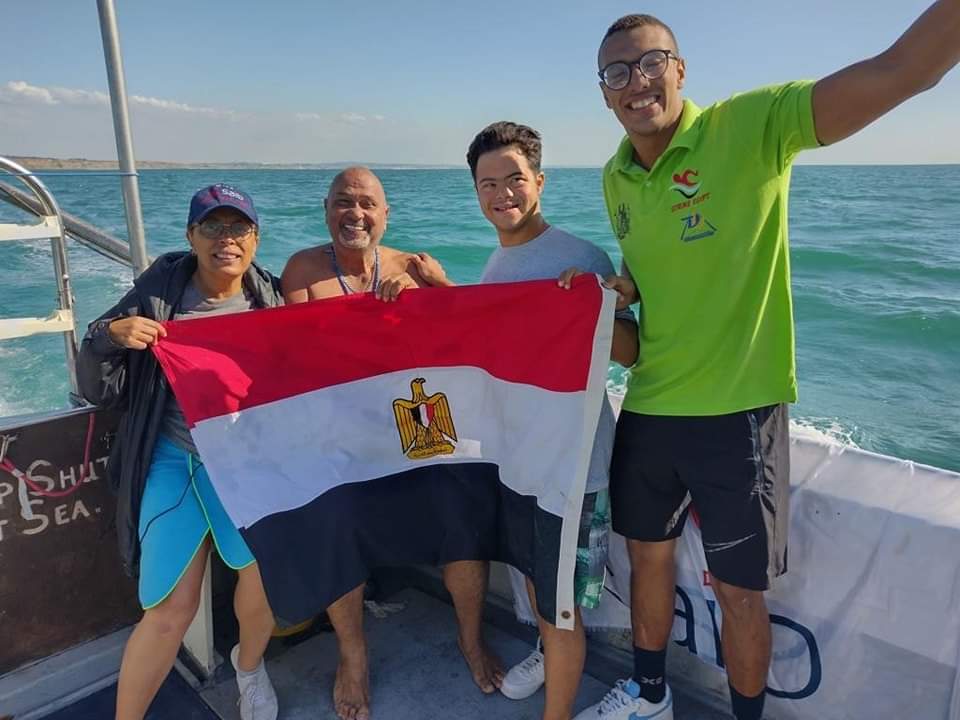 بعثة مصر بإنجلترا تعبر بحر المانش وتسجل رقماً جديداً في موسوعة جينيس
