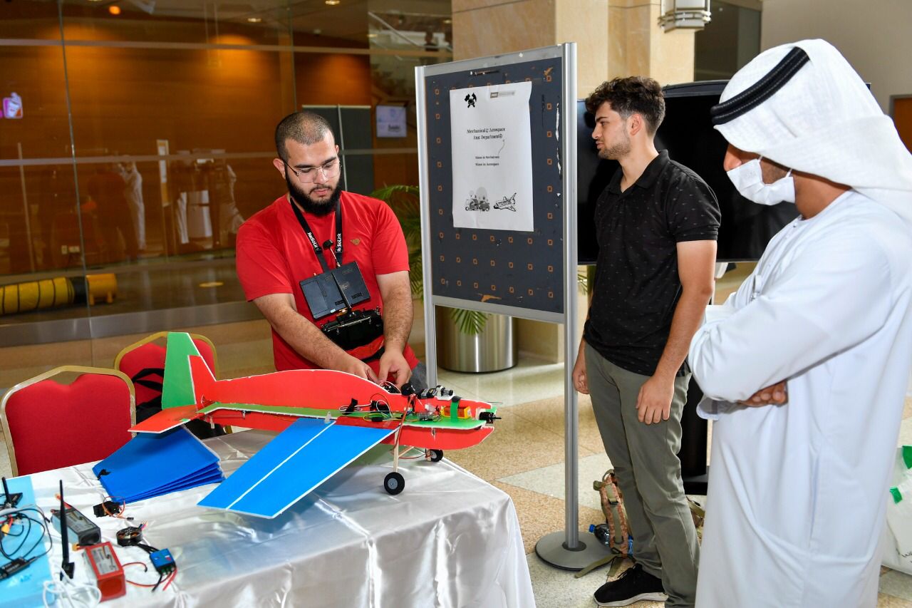 "هندسة جامعة الإمارات" تنظم معرضاً توجيهياً للطلبة في العام الأكاديمي الجديد 2022-