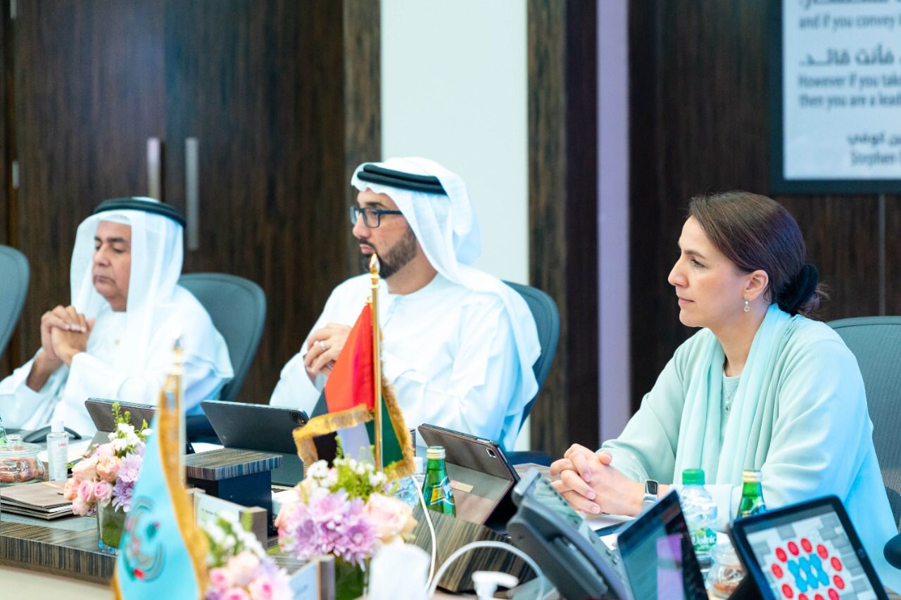 مجلس جامعة الإمارات العربية المتحدة يعقد اجتماعه الأول للعام الأكاديمي 2022/2023